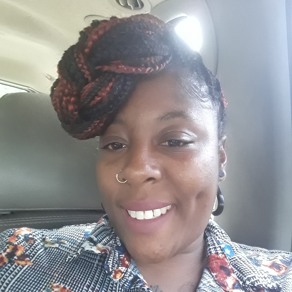 Meet your Posher, Shakita